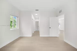 6940 NW 5th Pl, Miami, FL 33150 - Photo 21