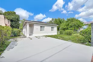 6940 NW 5th Pl, Miami, FL 33150 - Photo 3