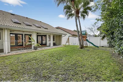 10910 NW 18th Ct, Plantation, FL 33322 - Photo 41