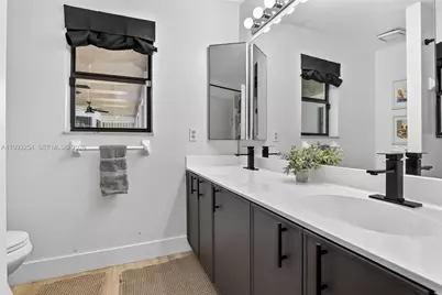 10910 NW 18th Ct, Plantation, FL 33322 - Photo 29