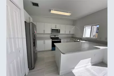 1245 NW 3rd Ln, Florida City, FL 33034 - Photo 5