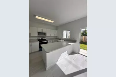 1245 NW 3rd Ln, Florida City, FL 33034 - Photo 3