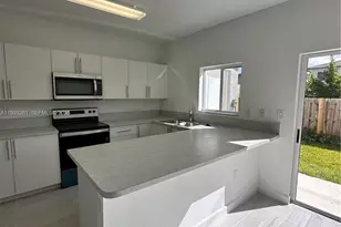 1245 NW 3rd Ln, Florida City, FL 33034 - Photo 3