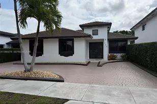 725 NW 135th Ct, Miami, FL 33182 - Photo 1