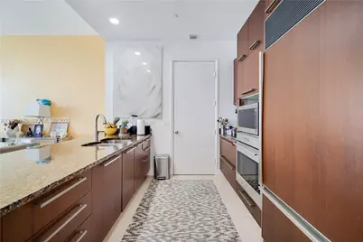 16001 Collins Ave #4102, Sunny Isles Beach, FL 33160 - Photo 13
