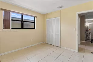 53 NW 169th St, North Miami Beach, FL 33169 - Photo 29