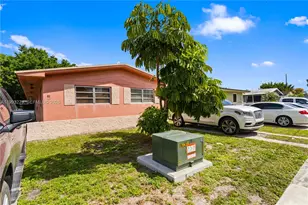 53 NW 169th St, North Miami Beach, FL 33169 - Photo 3