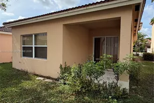 3951 NE 11th Dr, Homestead, FL 33033 - Photo 3