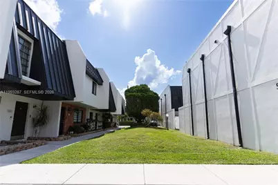 5555 Ludlam Rd #46, South Miami, FL 33155 - Photo 27