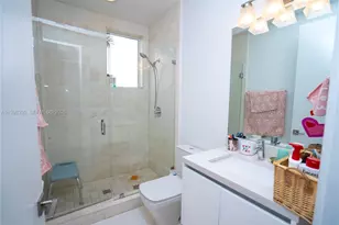 10272 NW 75th Terrace, Doral, FL 33178 - Photo 19