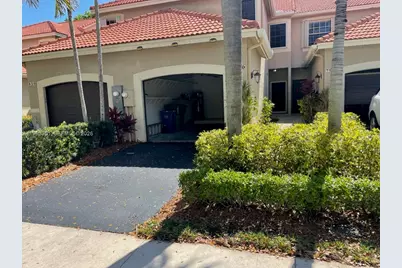 800 Sorrento Dr, Weston, FL 33326 - Photo 1