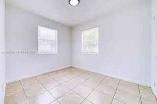 1887 NW 48th St, Miami, FL 33142 - Photo 11
