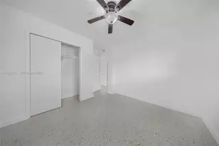 955 W 23rd St, Hialeah, FL 33010 - Photo 29