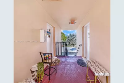 955 W 23rd St, Hialeah, FL 33010 - Photo 7