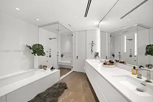 100 S Pointe Dr, Miami Beach, FL 33139 - Photo 17