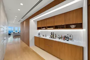 100 S Pointe Dr, Miami Beach, FL 33139 - Photo 13