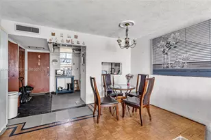 3010 Marcos Dr, Aventura, FL 33160 - Photo 11