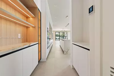 804 NE 16th Ter, Fort Lauderdale, FL 33304 - Photo 13