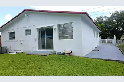3066 NW 28th St, Miami, FL 33142 - Photo 21