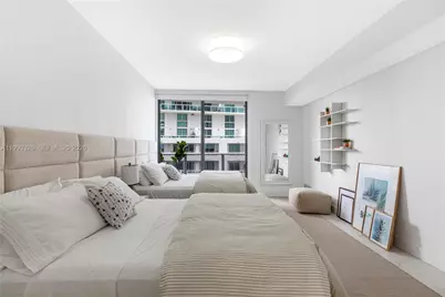 488 NE 18th St #909, Miami, FL 33132 - Photo 7