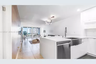 121 Golden Isles Dr #803, Hallandale Beach, FL 33009 - Photo 5