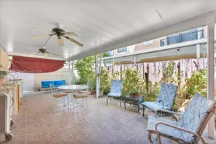 7801 W 29th Way, Miami Beach, FL 33018 - Photo 19