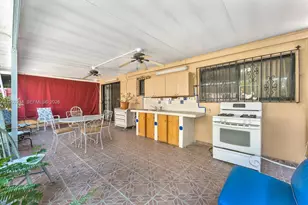 7801 W 29th Way, Miami Beach, FL 33018 - Photo 21