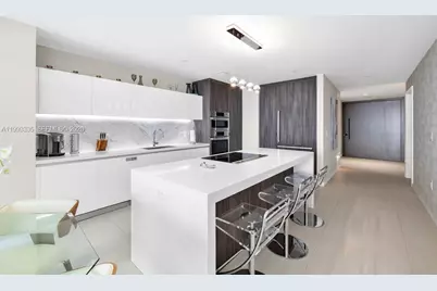 851 NE 1st Ave #3401, Miami, FL 33132 - Photo 9