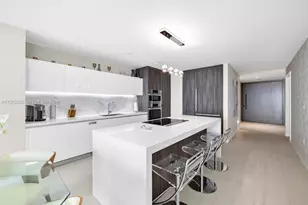 851 NE 1st Ave, Miami, FL 33132 - Photo 9