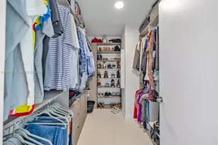 851 NE 1st Ave, Miami, FL 33132 - Photo 23