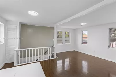 1408 SW 19th Ter #1406, Miami, FL 33145 - Photo 3