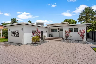 9517 Bay Dr, Surfside, FL 33154 - Photo 1