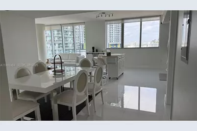 92 SW 3rd St #1505, Miami, FL 33130 - Photo 7