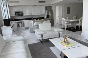 92 SW 3rd St, Miami, FL 33130 - Photo 3