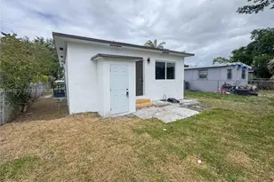 1822 NW 66th St, Miami, FL 33147 - Photo 23