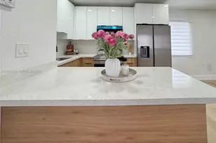 1822 NW 66th St, Miami, FL 33147 - Photo 9