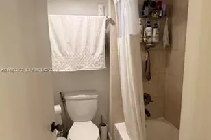 231 Lakeview Dr, Weston, FL 33326 - Photo 15