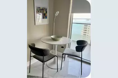 1300 Brickell Bay Dr #1806, Miami, FL 33131 - Photo 3