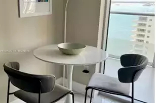 1300 Brickell Bay Dr, Miami, FL 33131 - Photo 3