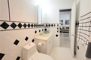 400 S Kings Point Dr, Sunny Isles Beach, FL 33160 - Photo 11