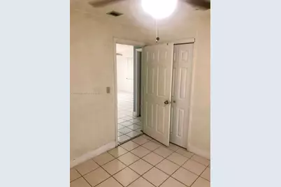 580 Tallulah Rd #0, Lake Worth, FL 33462 - Photo 9