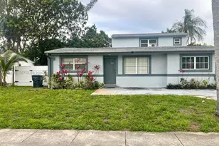 580 Tallulah Rd, Lake Worth, FL 33462 - Photo 1