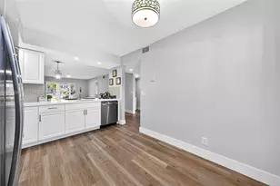 12701 SW 14th St, Pembroke Pines, FL 33027 - Photo 13