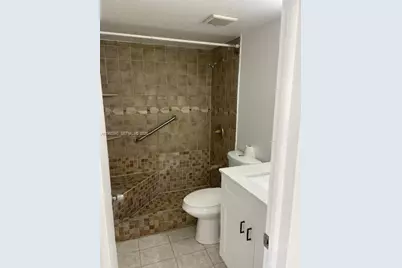 4709 NW 7th St #408-9, Miami, FL 33126 - Photo 15