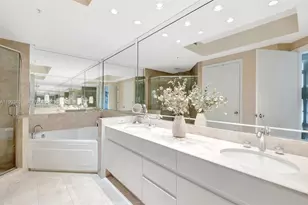 848 Brickell Key Dr, Miami, FL 33131 - Photo 17