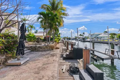2858 NE 33rd St, Lighthouse Point, FL 33064 - Photo 21