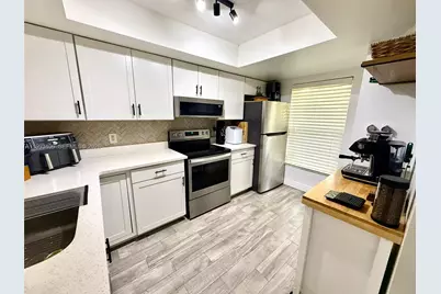 300 Promenade Dr #105, Other City - In The State Of Florida, FL 34698 - Photo 3