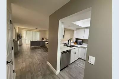 300 Promenade Dr #105, Other City - In The State Of Florida, FL 34698 - Photo 9