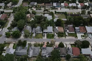 266 NE 162nd St, Miami, FL 33162 - Photo 17