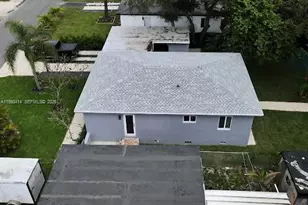 266 NE 162nd St, Miami, FL 33162 - Photo 35